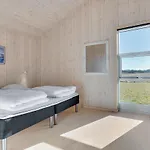 5 Bedroom Pet Friendly In