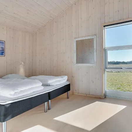In With Sauna